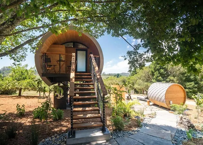 Sweet Sonoma Spyglass With Sauna